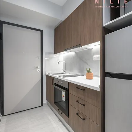 Phedra Studios, Nilie Hospitality Mgmt * סלוניקי