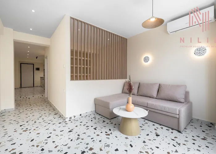 Phedra Studios, Nilie Hospitality Mgmt Салоники