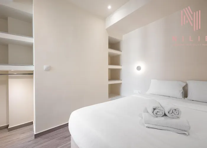 Апартаменты Phedra Studios, Nilie Hospitality Mgmt *