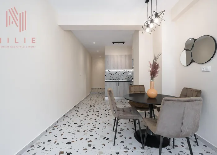Phedra Studios, Nilie Hospitality Mgmt Апартаменты *