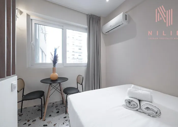 Апартаменты Phedra Studios, Nilie Hospitality Mgmt