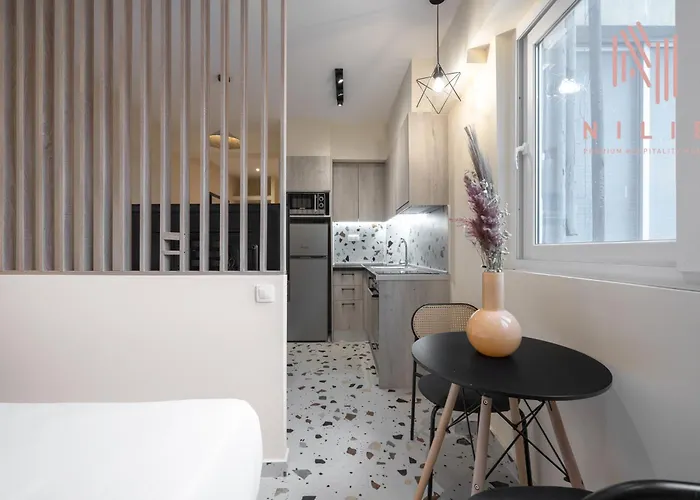 Phedra Studios, Nilie Hospitality Mgmt