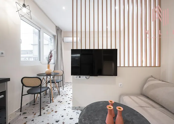 Апартаменты Phedra Studios, Nilie Hospitality Mgmt *