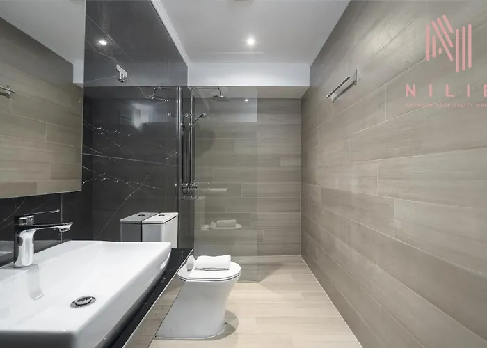 Phedra Studios, Nilie Hospitality Mgmt * Салоники