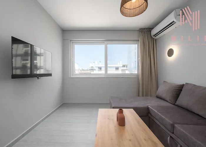Phedra Studios, Nilie Hospitality Mgmt