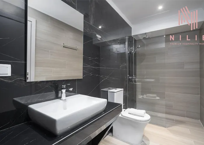 Phedra Studios, Nilie Hospitality Mgmt Салоники
