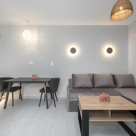 Phedra Studios, Nilie Hospitality Mgmt Apartmán Soluň