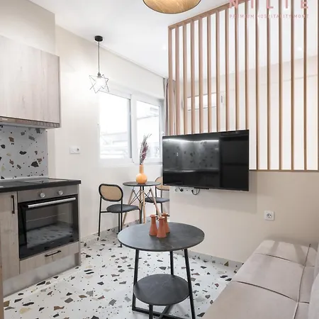 Phedra Studios, Nilie Hospitality Mgmt *