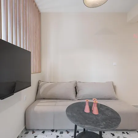 Phedra Studios, Nilie Hospitality Mgmt * 塞萨洛尼基