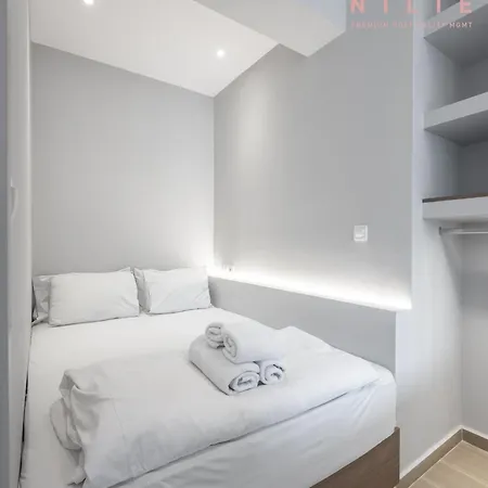 Phedra Studios, Nilie Hospitality Mgmt 公寓 *